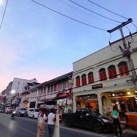 Thaweesuk Heritage Homestay Phang Nga Exterior foto