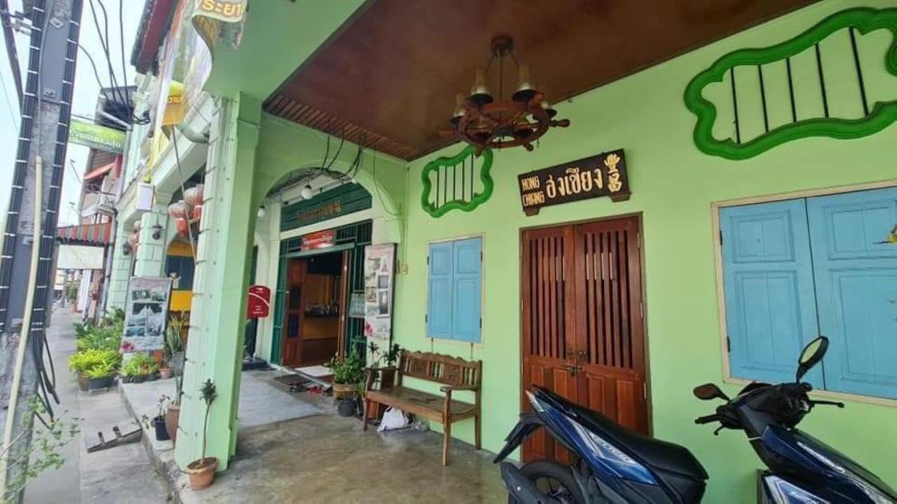 Thaweesuk Heritage Homestay Phang Nga Exterior foto